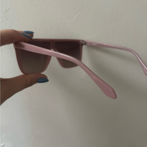 QUAY nightfall sunglasses - Picture 2 of 6